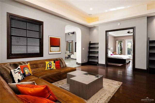 8901 N 2nd Street, Mcallen, TX 78504