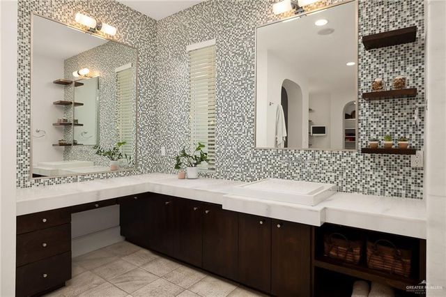 8901 N 2nd Street, Mcallen, TX 78504