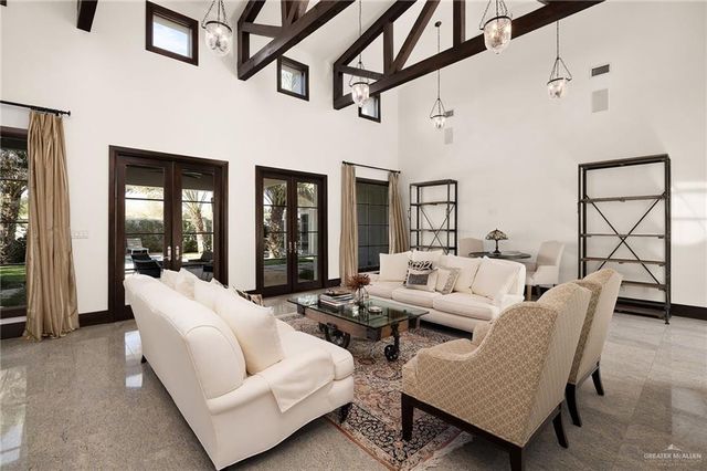 8901 N 2nd Street, Mcallen, TX 78504