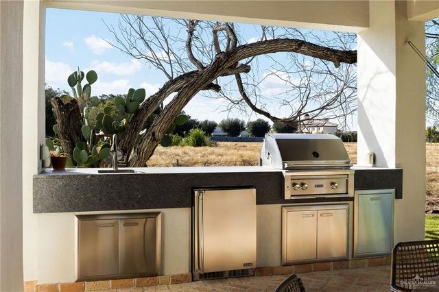 8901 N 2nd Street, Mcallen, TX 78504