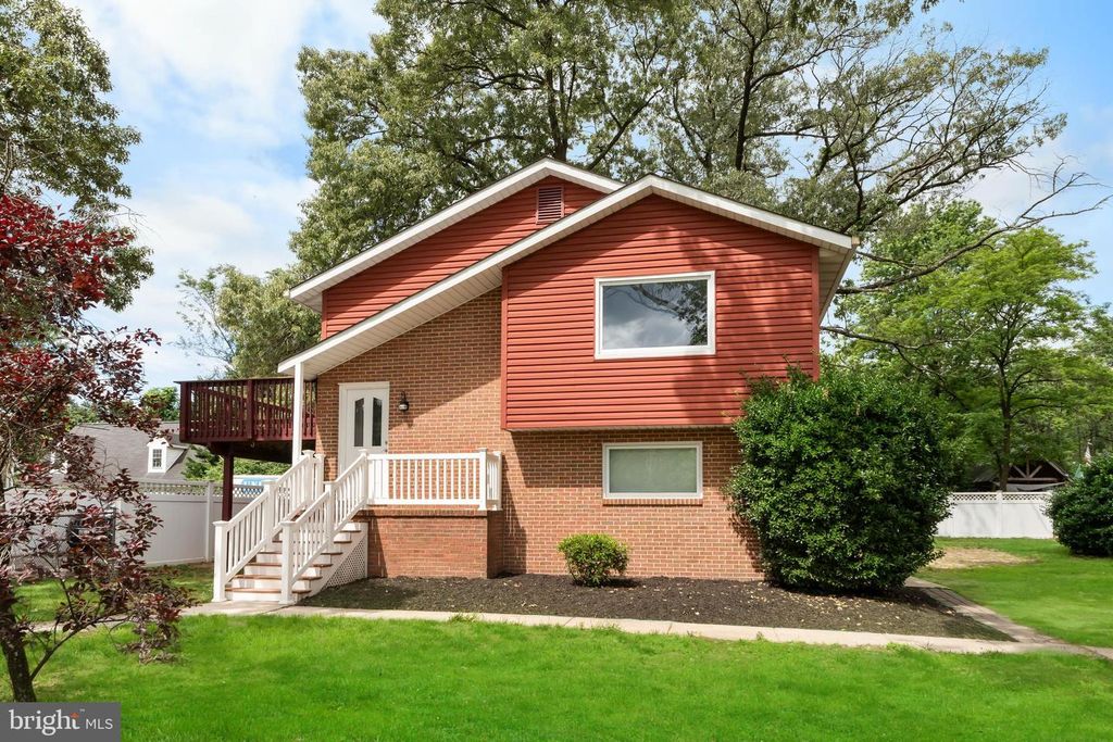 304-A MONTFIELD LN, Glen Burnie, MD 21061