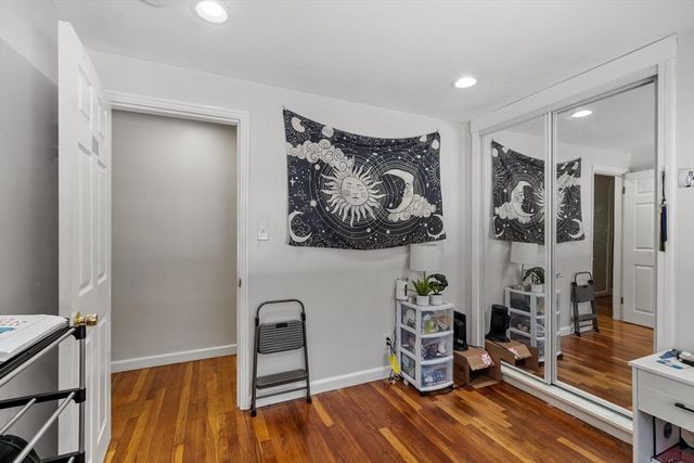 18 Dunham Rd, Beverly, MA 01915