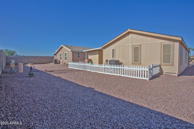 11596 W SIERRA DAWN Boulevard 46, Surprise, AZ 85378