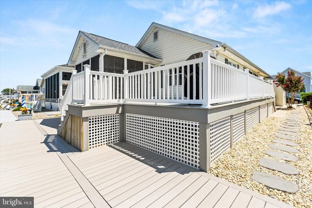 216 BEACHCOMBER LN, Ocean City, MD 21842