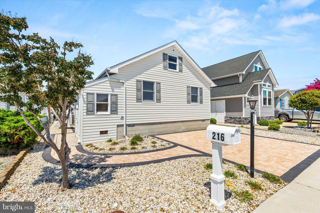 216 BEACHCOMBER LN, Ocean City, MD 21842