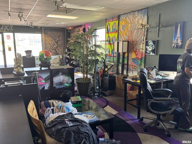 4601 16TH Street 1, Moline, IL 61265