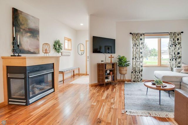 4390 46th Avenue S D, Fargo, ND 58104