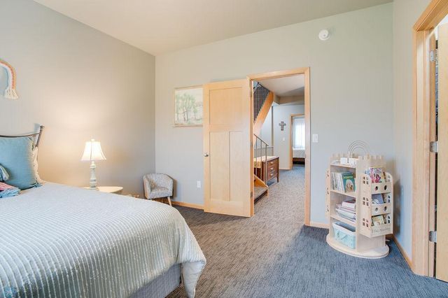 4390 46th Avenue S D, Fargo, ND 58104