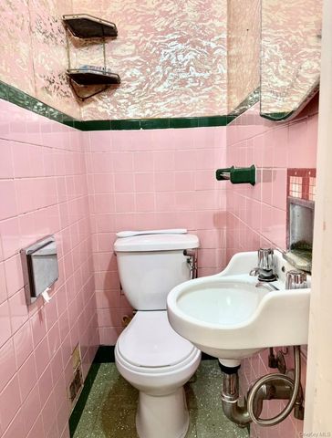 67-20 Bell Boulevard, Oakland Gardens, NY 11364