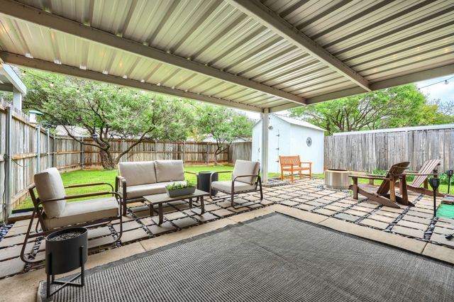 1837 Paxton Drive, Carrollton, TX 75007