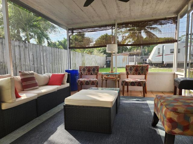 1219 N M Street, Lake Worth Beach, FL 33460