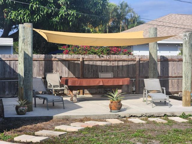 1219 N M Street, Lake Worth Beach, FL 33460