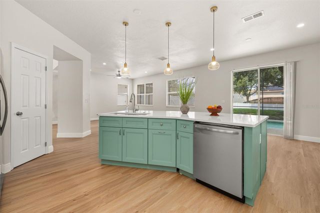 235 KETTERING ROAD, Davenport, FL 33897