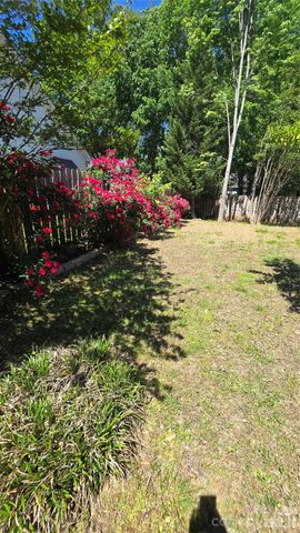 17101 Windy Oaks Court, Cornelius, NC 28031