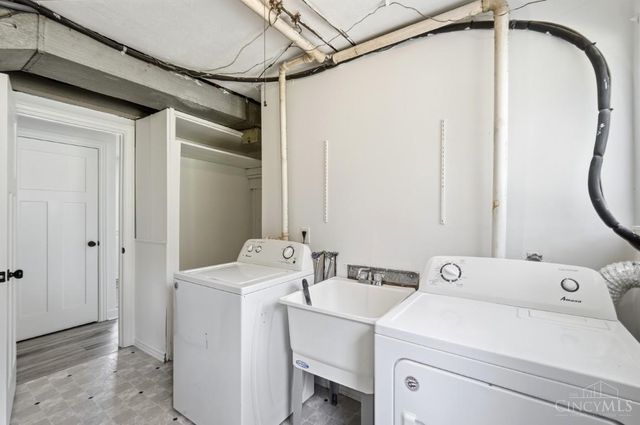 11834 Ashmore Court, Springdale, OH 45246