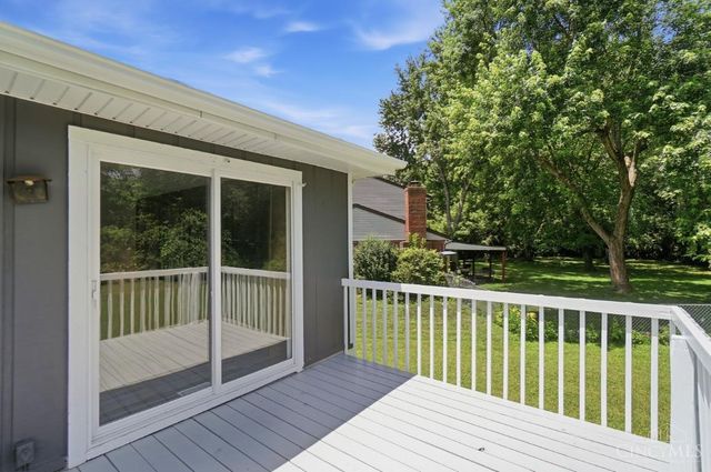 11834 Ashmore Court, Springdale, OH 45246