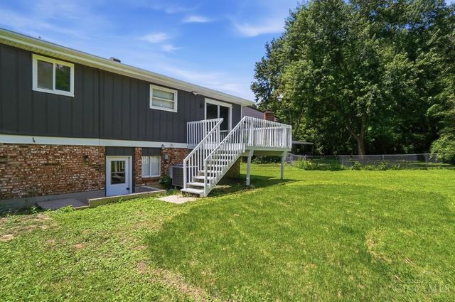 11834 Ashmore Court, Springdale, OH 45246
