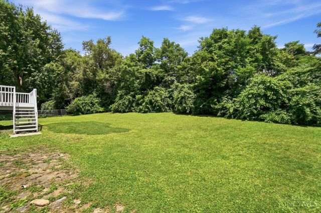 11834 Ashmore Court, Springdale, OH 45246