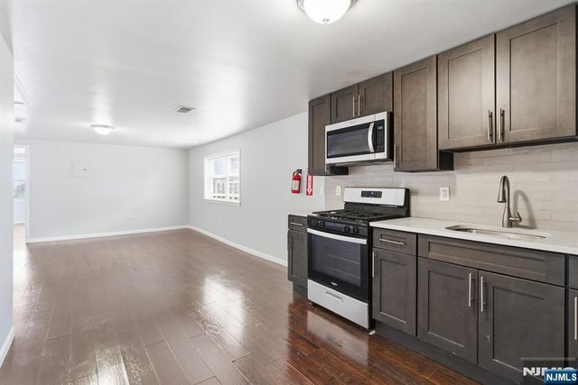 59-61 Farley Avenue 3, Newark, NJ 07108