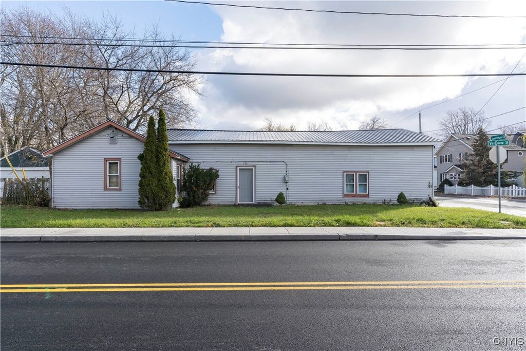 340 Vanduzee Street, Watertown City, NY 13601