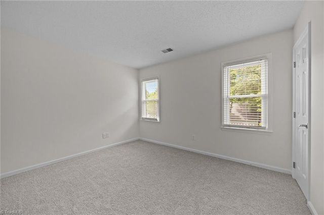 3401 Farm Lake Street, Jamestown, NC 27282