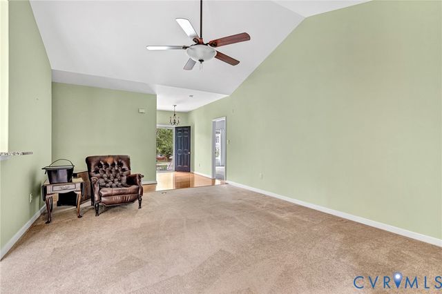 7613 Old Track Ln, Mechanicsville, VA 23111