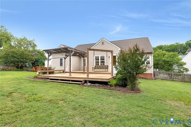 7613 Old Track Ln, Mechanicsville, VA 23111