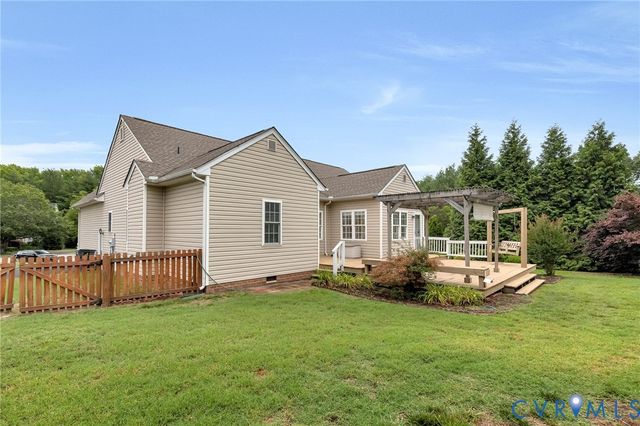 7613 Old Track Ln, Mechanicsville, VA 23111