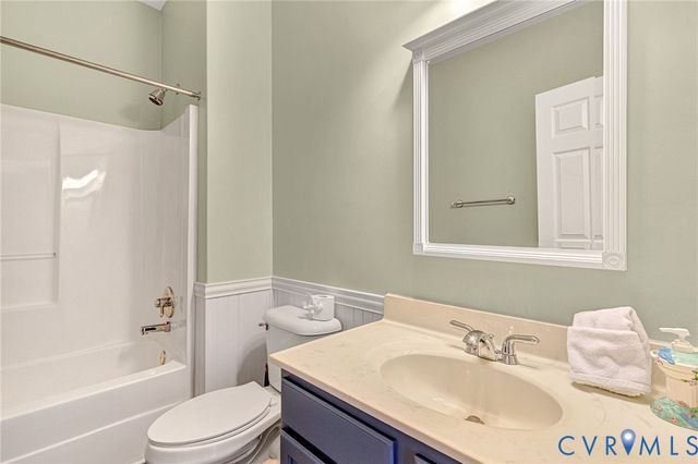 7613 Old Track Ln, Mechanicsville, VA 23111