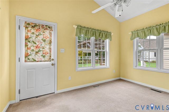 7613 Old Track Ln, Mechanicsville, VA 23111