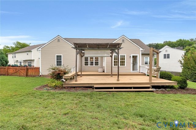 7613 Old Track Ln, Mechanicsville, VA 23111