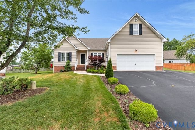 7613 Old Track Ln, Mechanicsville, VA 23111