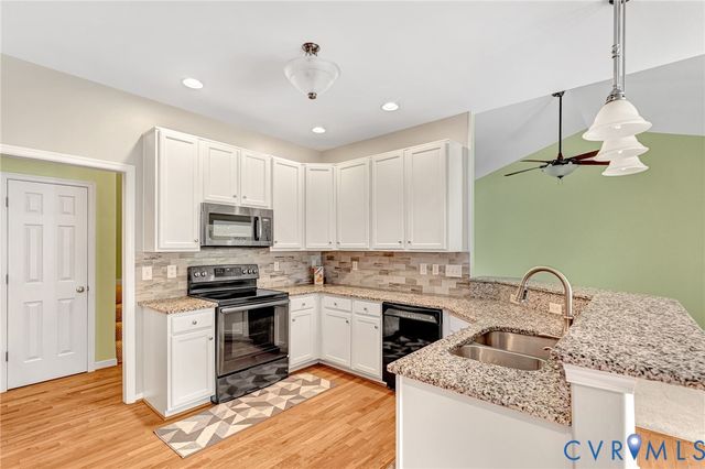 7613 Old Track Ln, Mechanicsville, VA 23111