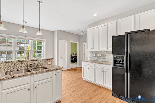 7613 Old Track Ln, Mechanicsville, VA 23111