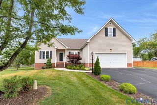 7613 Old Track Ln, Mechanicsville, VA 23111