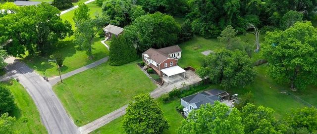 2208 Dearborn Dr, Nashville, TN 37214