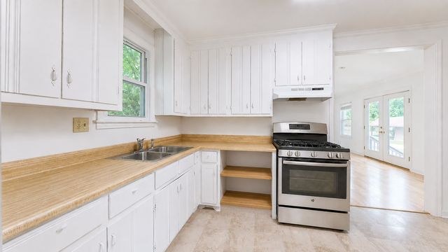 2208 Dearborn Dr, Nashville, TN 37214