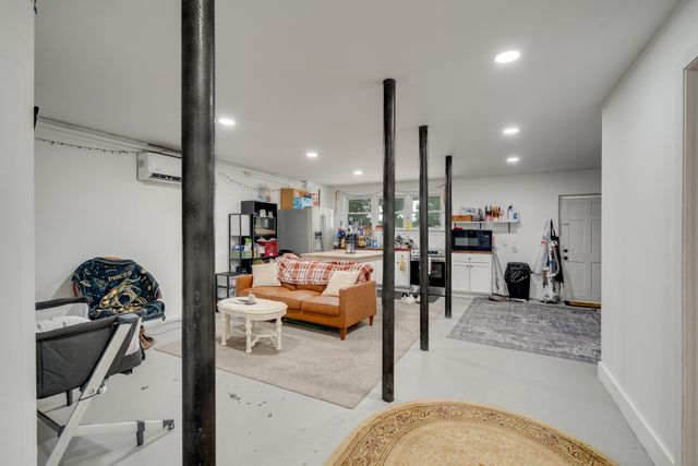 2208 Dearborn Dr, Nashville, TN 37214