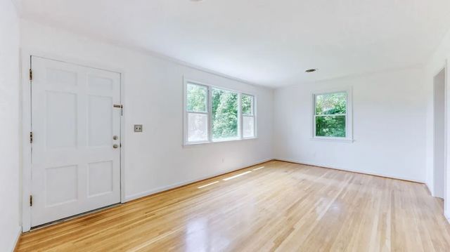 2208 Dearborn Dr, Nashville, TN 37214