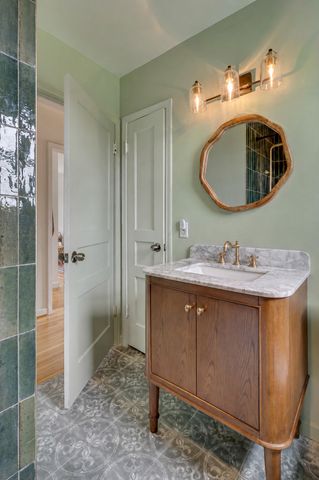 2208 Dearborn Dr, Nashville, TN 37214