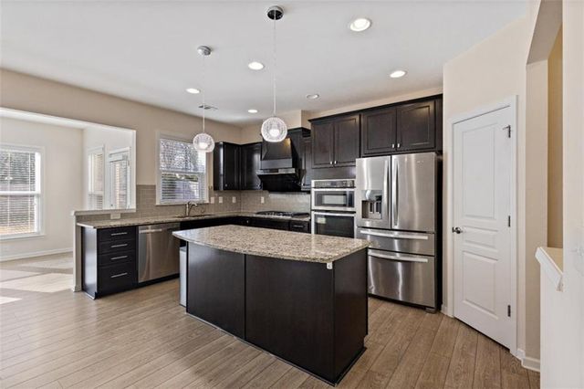 3500 Graham Way, Lilburn, GA 30047