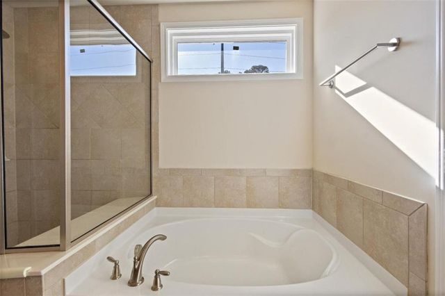 3500 Graham Way, Lilburn, GA 30047