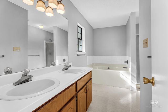 7787 Bellingrath Road, Theodore, AL 36582