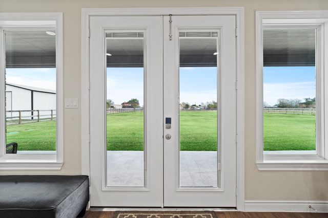 9719 Neon Moon Drive, Needville, TX 77461