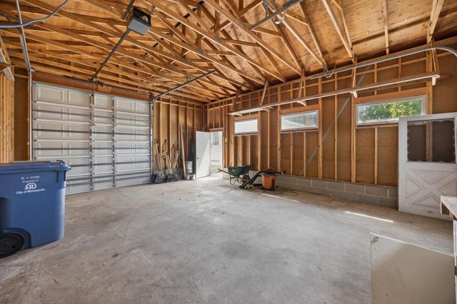 3106 38th Avenue S, Minneapolis, MN 55406