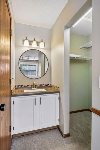 7229 Bren Lane, Eden Prairie, MN 55346