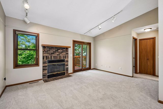 7229 Bren Lane, Eden Prairie, MN 55346