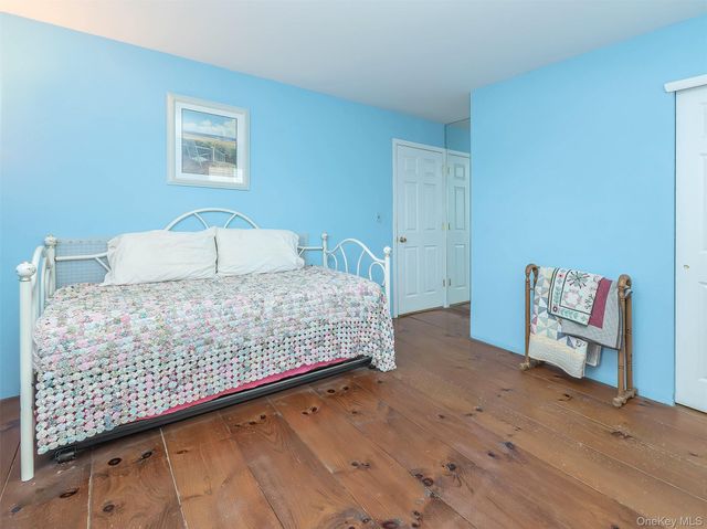 175 Soundview Drive, Port Washington, NY 11050