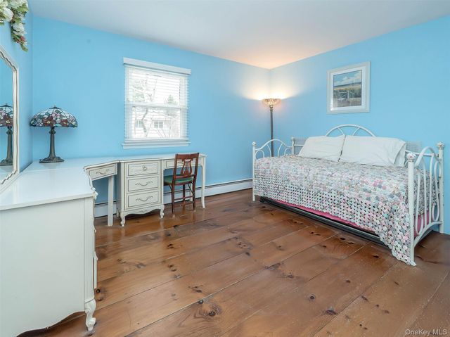 175 Soundview Drive, Port Washington, NY 11050