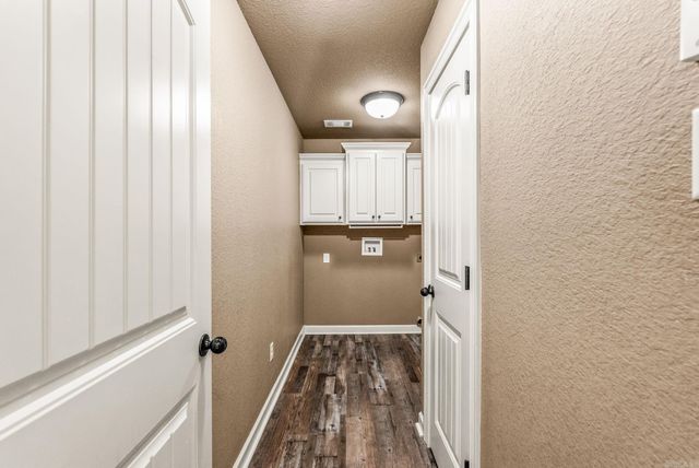 160 Creekside Drive, Austin, AR 72007